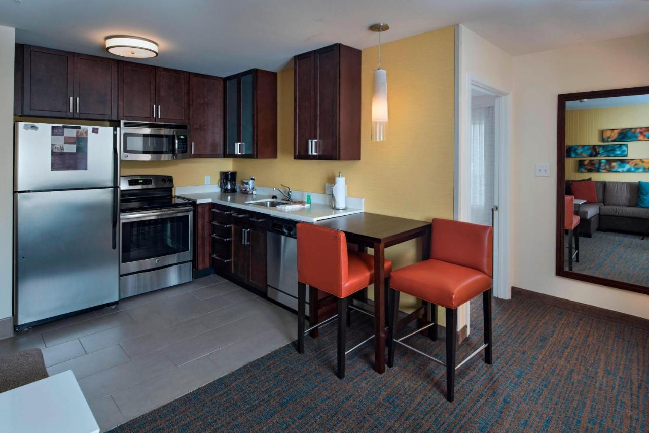 Residence Inn By Marriott Omaha West Exterior photo